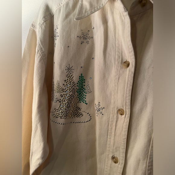 Christmas Button Down - Upper West Side - Picture 2 of 7